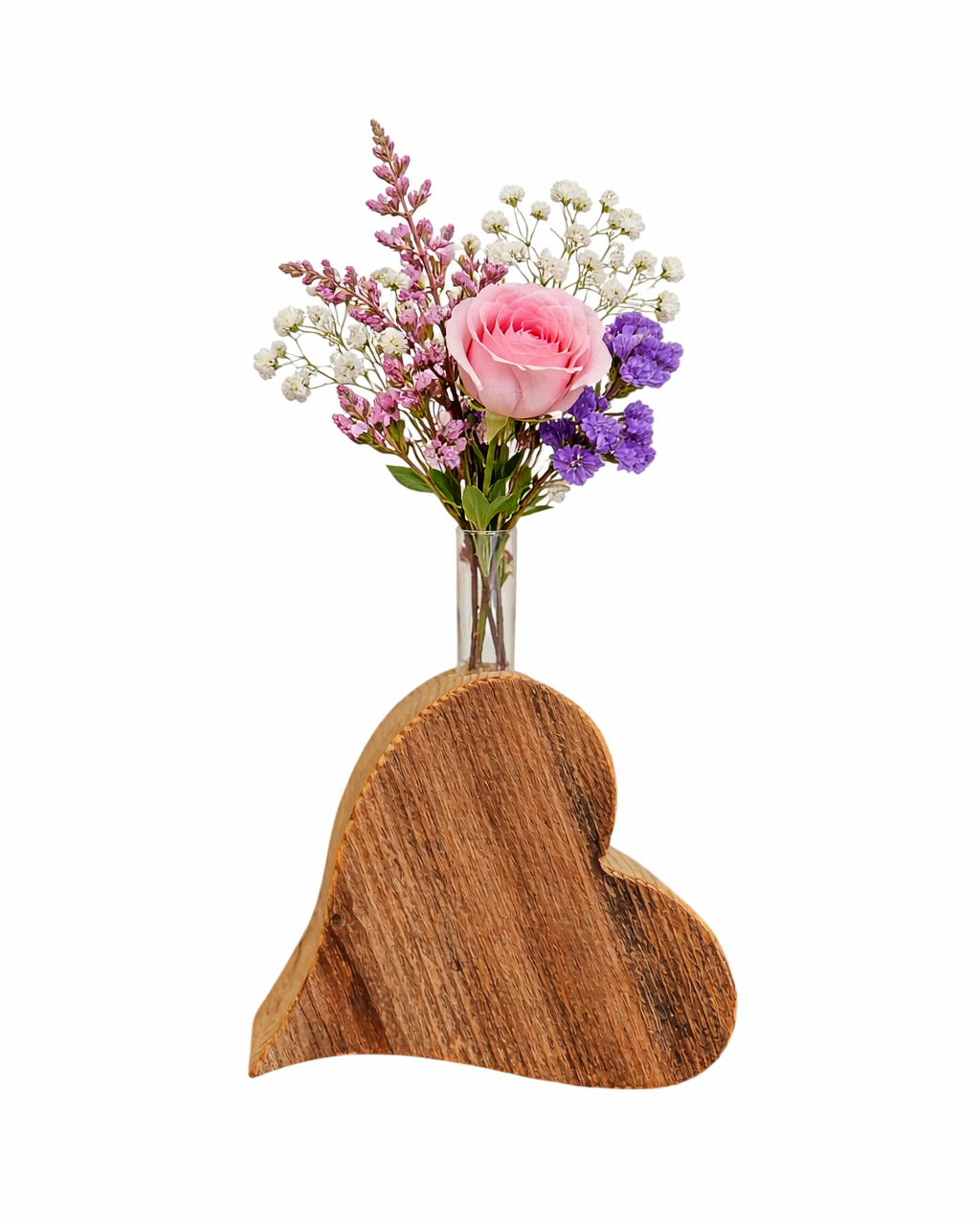 Blumenvase aus Altholz mit Reagenzglas und zartem Blumenstrauß, handgefertigt in Tirol. 